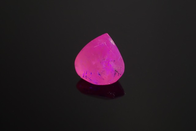 ハックマナイト　0.65ct　[C10‐184]