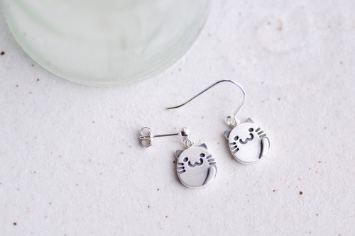 【ORDER】happy cat pierce SV925 <Hook or Drop> / ねこ ピアス