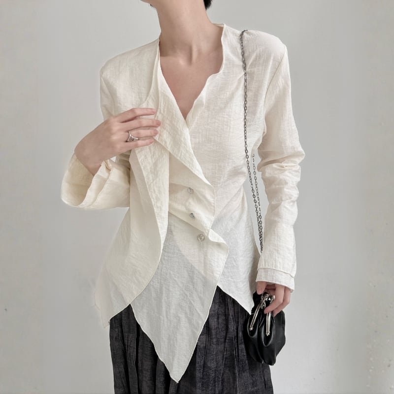 Bell sleeve asymmetrical drape blouse V2768