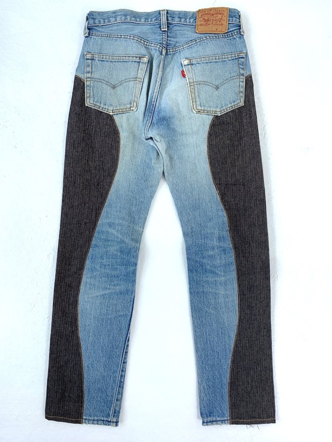 M-309  リーバイス Levis501レギュラー古着 1980年代　米国製刻印524   W 78cm(ぐるり） 股下 74cm