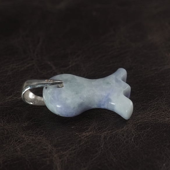 糸魚川翡翠 ラベンダー翡翠 すずらんペンダントトップ 3.0g lavender