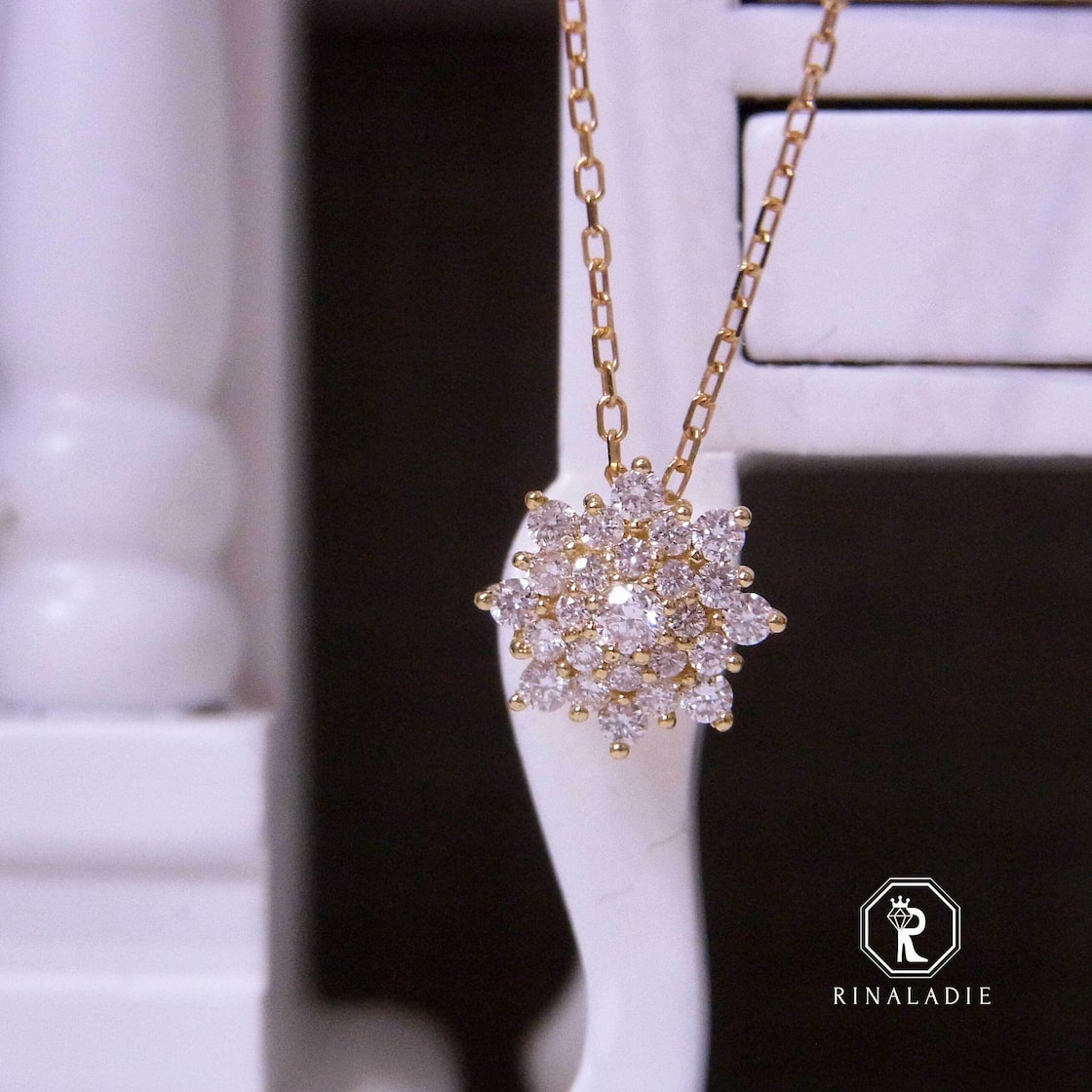 大特価☆K18YG天然ダイヤモンド☆雪の星ネックレス総0.3ct | Pay ID