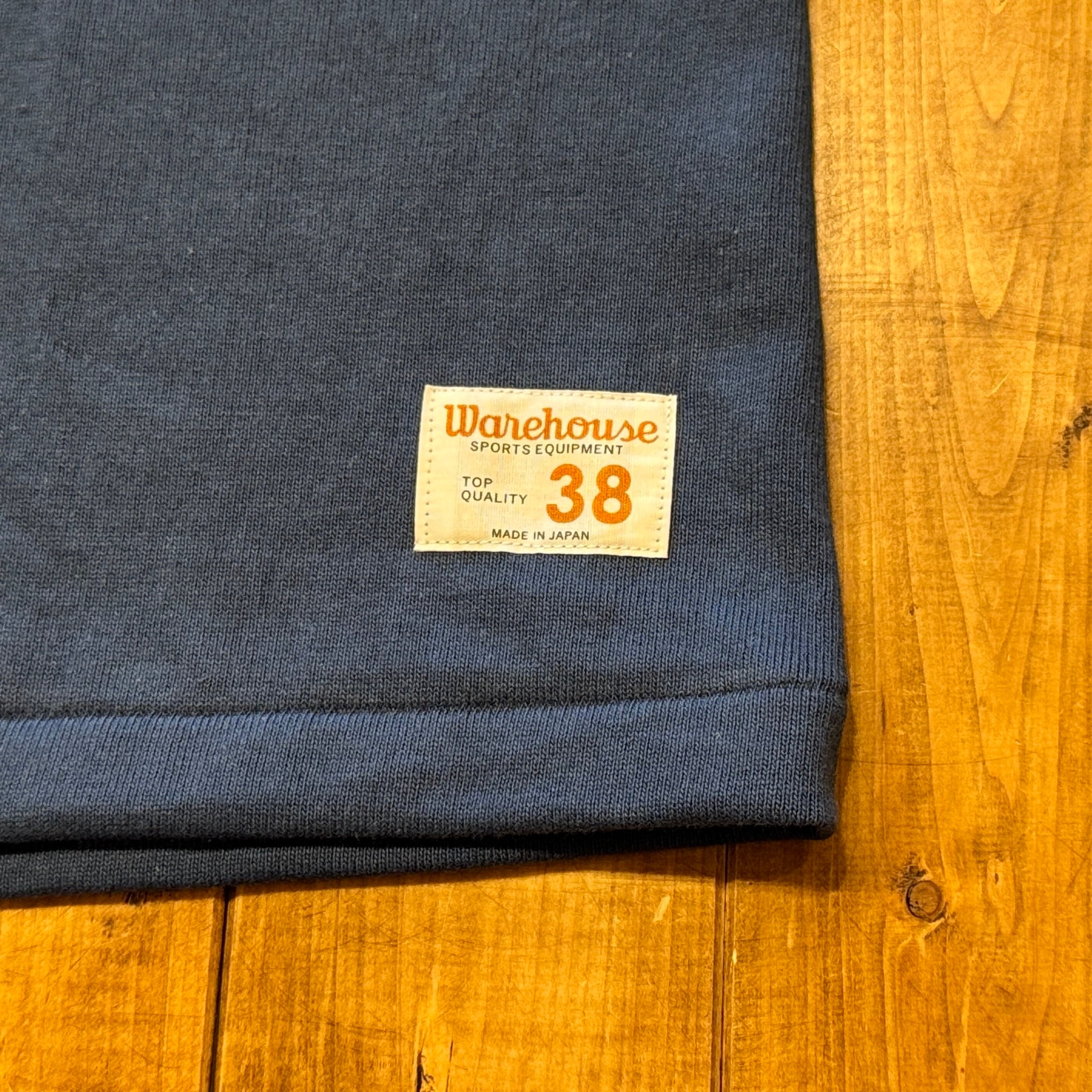 WAREHOUSE 