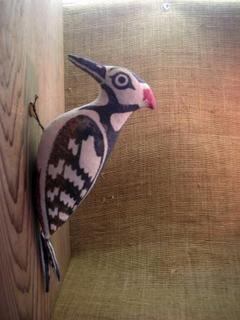 きつつき赤（赤げら） 木版手染めぬいぐるみ 野鳥シリーズ | 真工藝