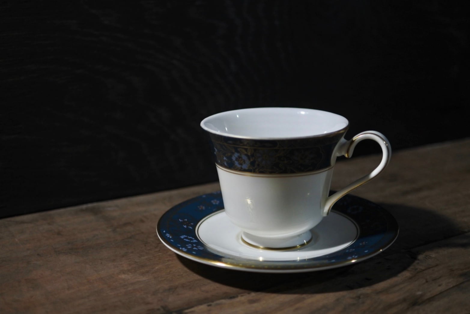 ROYAL DOULTON CARLYLE カップ\u0026ソーサ ペア