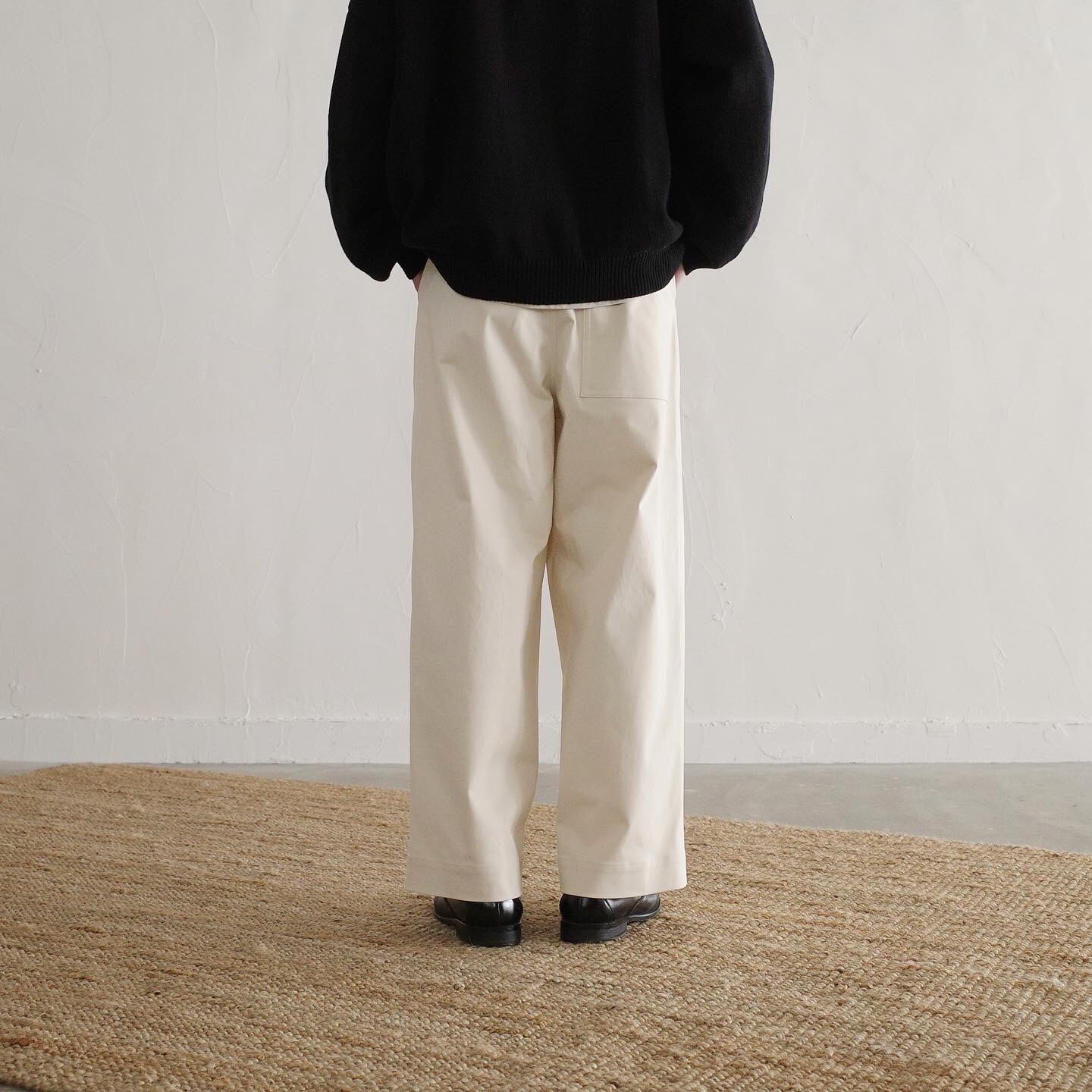 定番のお歳暮 ルーズチノパンツ ベージュ asakusa.sub.jp