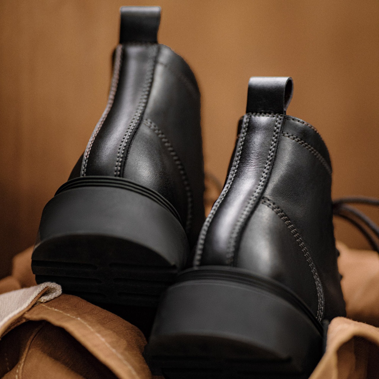 Black Double-stitched Boots / ブラック ダブル ステッチ ブーツ