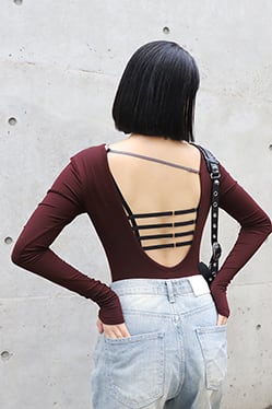 アンビエント バックオープンニット ボディスーツ カットソー モックネック バックオープン/ボディスーツ | GEMINItale