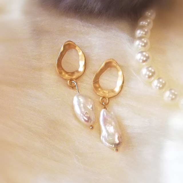 gold pearl pierce 【p022】