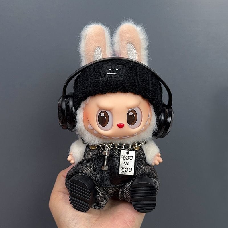 Labubu 1〜3代用 サロペット＋ニット帽＋シューズ＋ヘッドホン＋