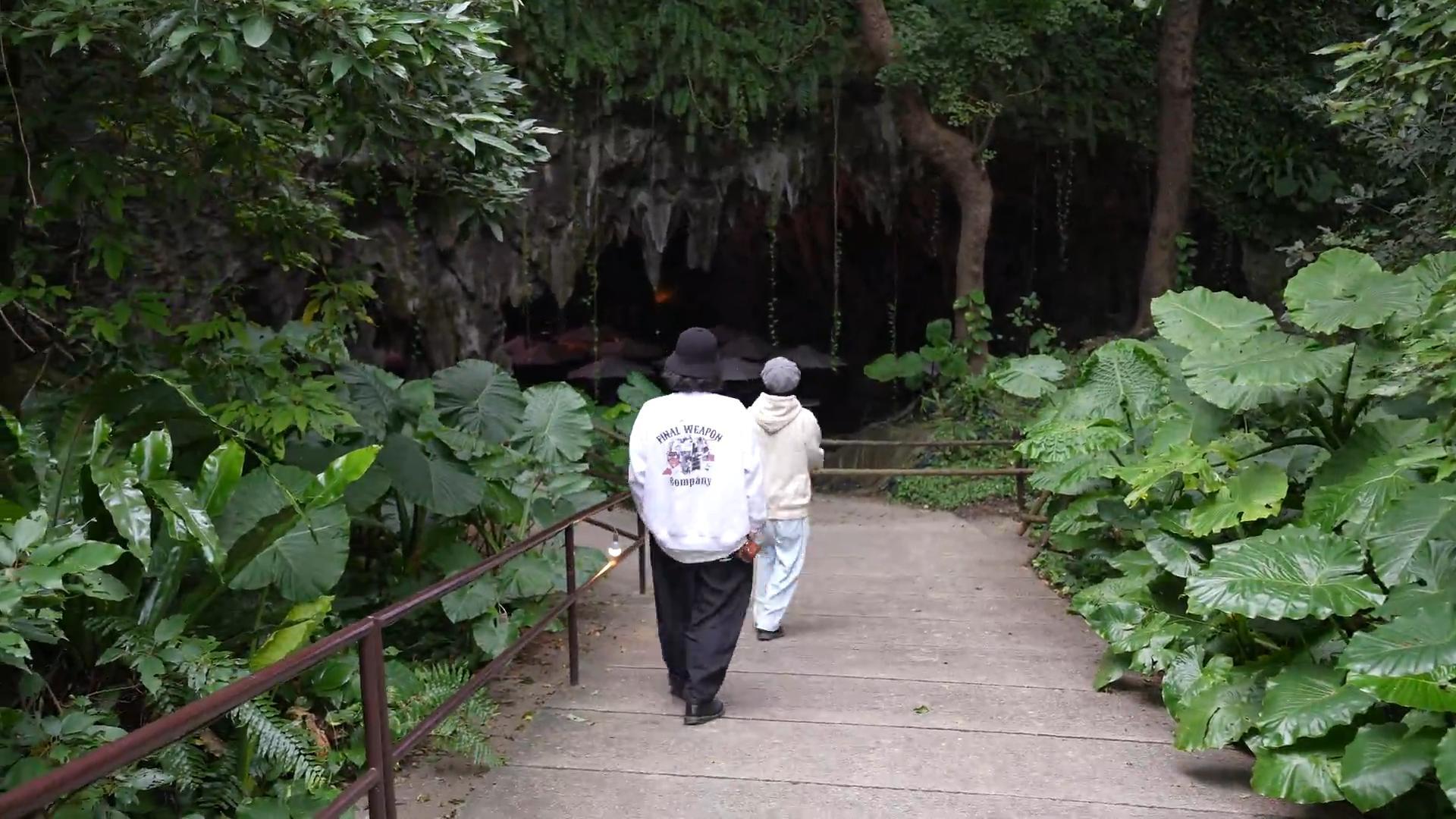 FINAL WEAPON COMPANY FWC トレーナー Lサイズ ホワイト Antena Man (Sweatshirt) | Final Weapon Company Web Store