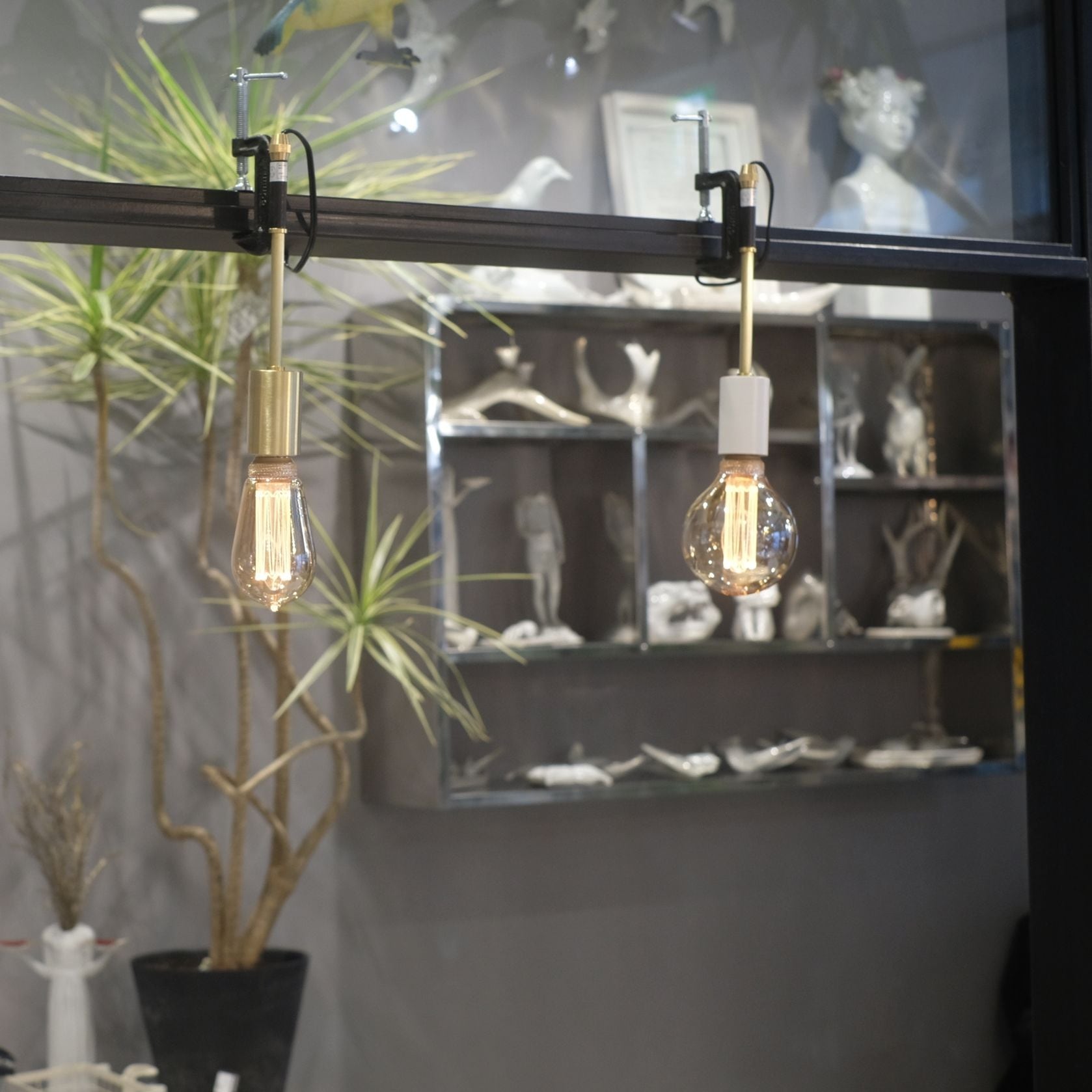 LONDON CLAMP LIGHT | WEST VILLAGE TOKYO