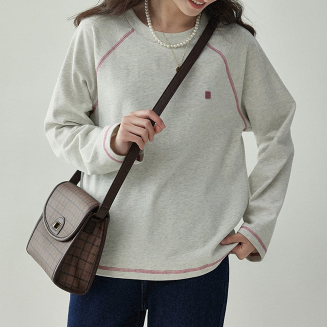 round neck loose top stitch long sleeve sweatshirt