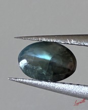 Natural Alexandrite Cat’s Eye 0.65ct Cabochon Loose Gemstone 天然アレキサンドライトキャッツアイ 0.65ct カボション ルース【LE0018】