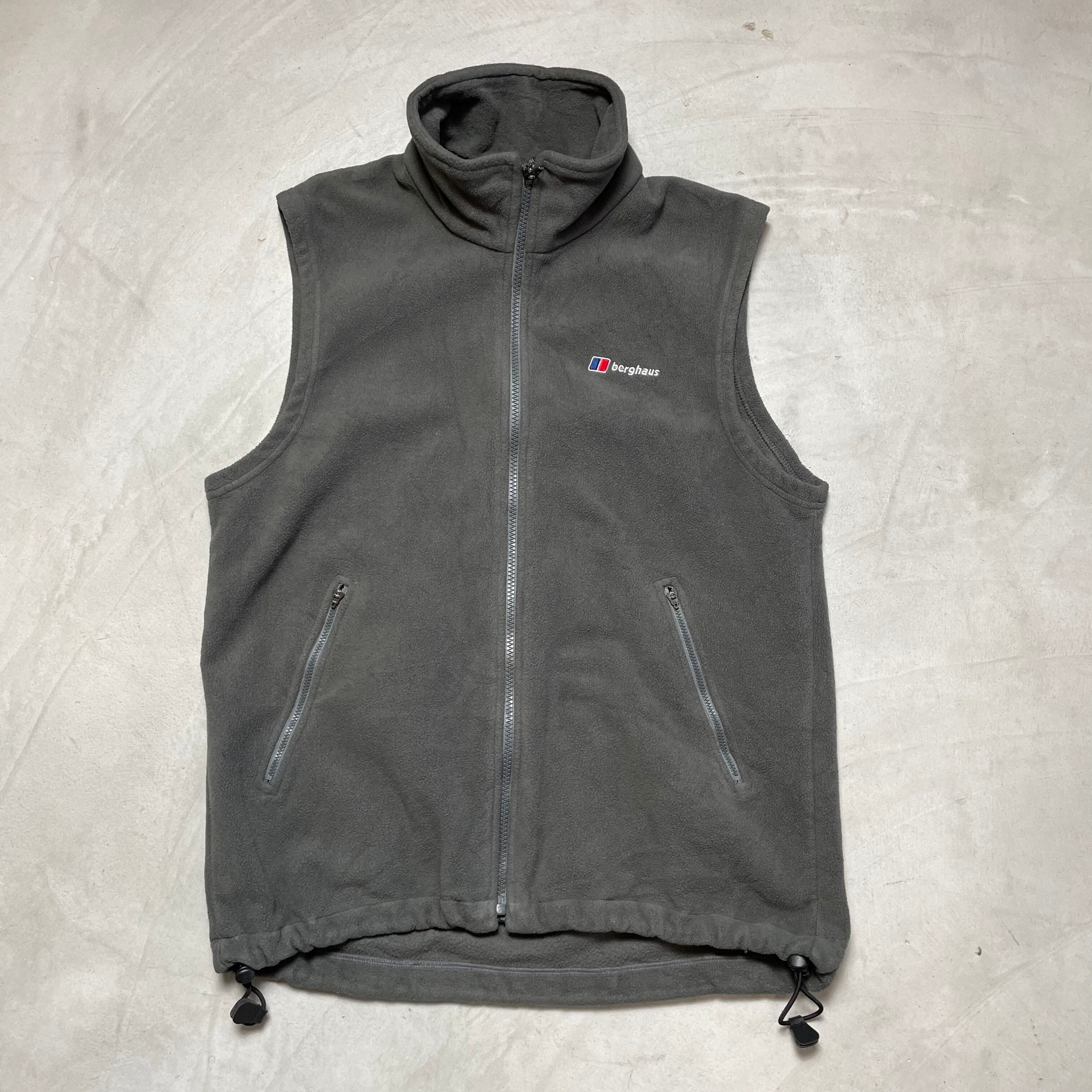 バーグハウス berghaus フリースベスト アウトドアベスト M 古着 グレー 【ブルゾン・ジャケット】