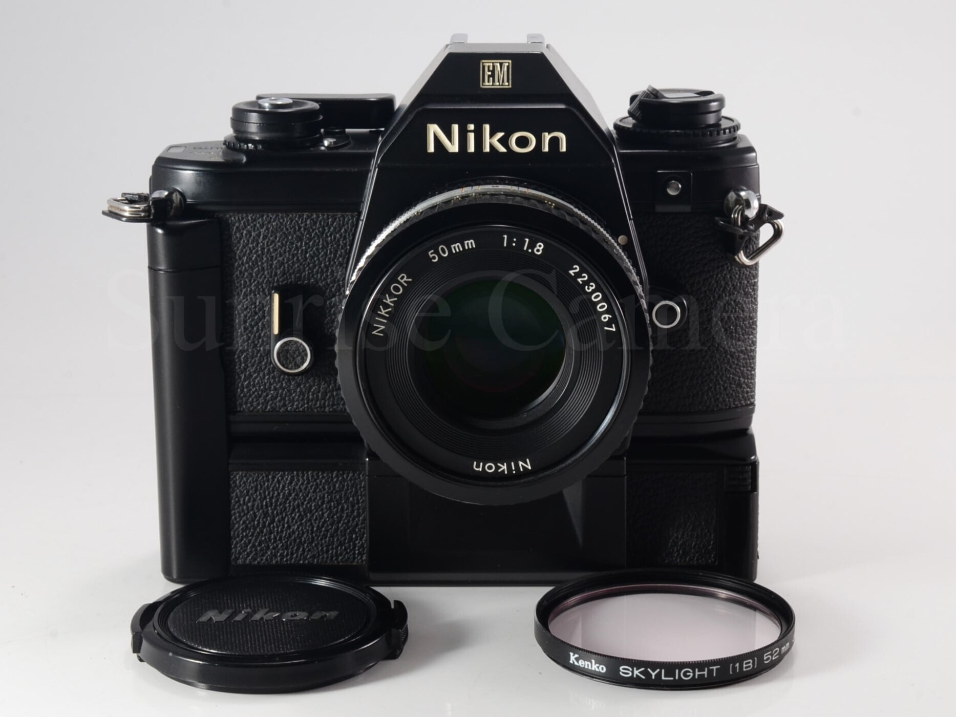 深掘ブログ】Nikon EM / Ai-s Nikkor 50mm F1.8 MD-E付 ニコン (60522