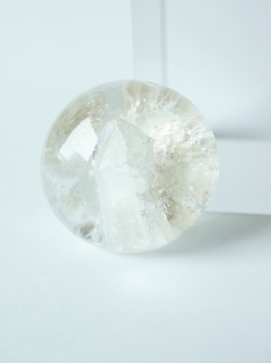 Quartz in White Garden Quartz - b003