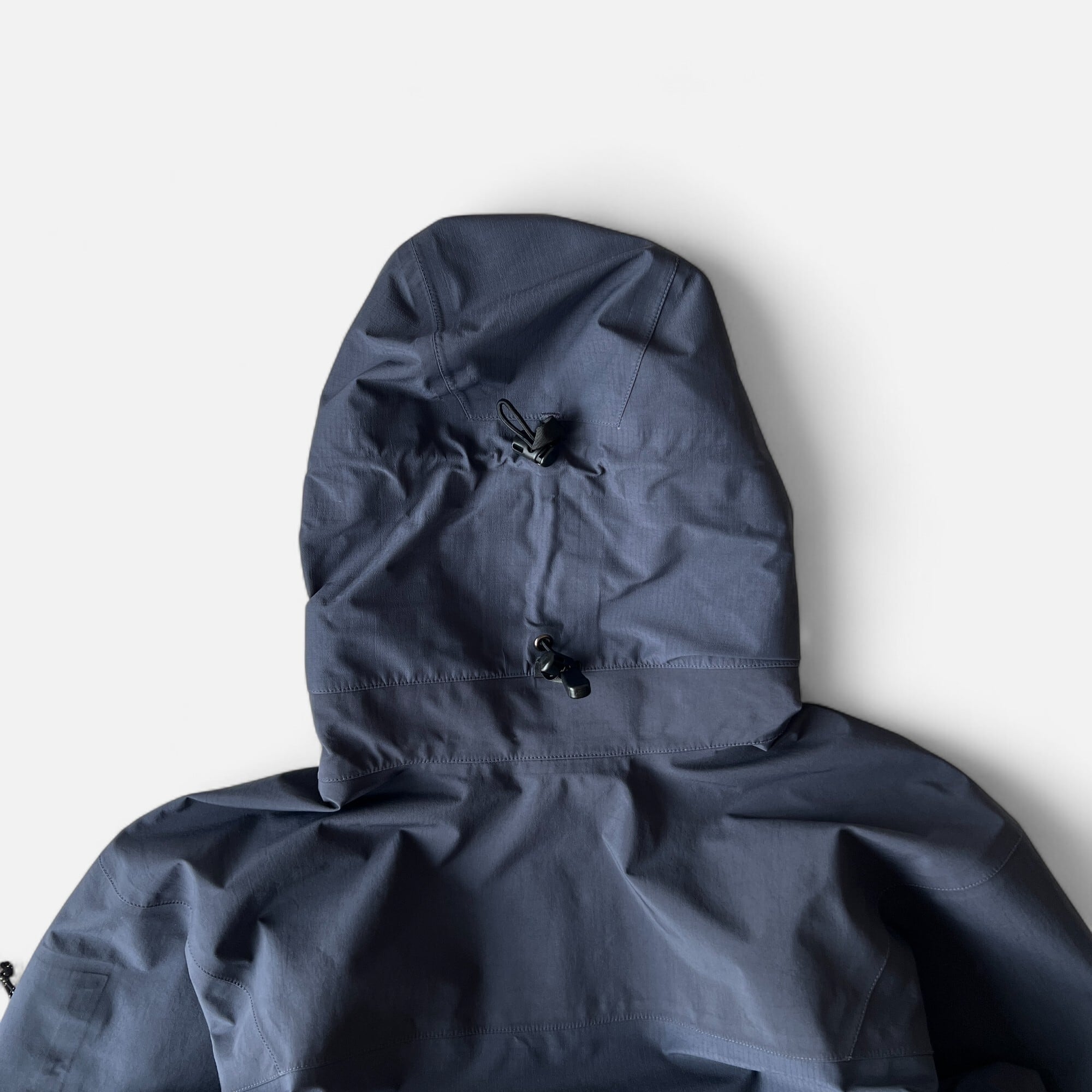 ジャケット・アウター 2004 Arc'teryx Theta AR Jacket Cinder S 2004 Arc'teryx Theta AR Jacket Cinder S | assemble store