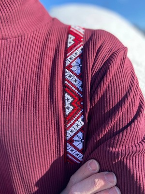 ウクライナ刺繍タートルネックセーター 厚手コーデュロイ（手刺繍）メンズ