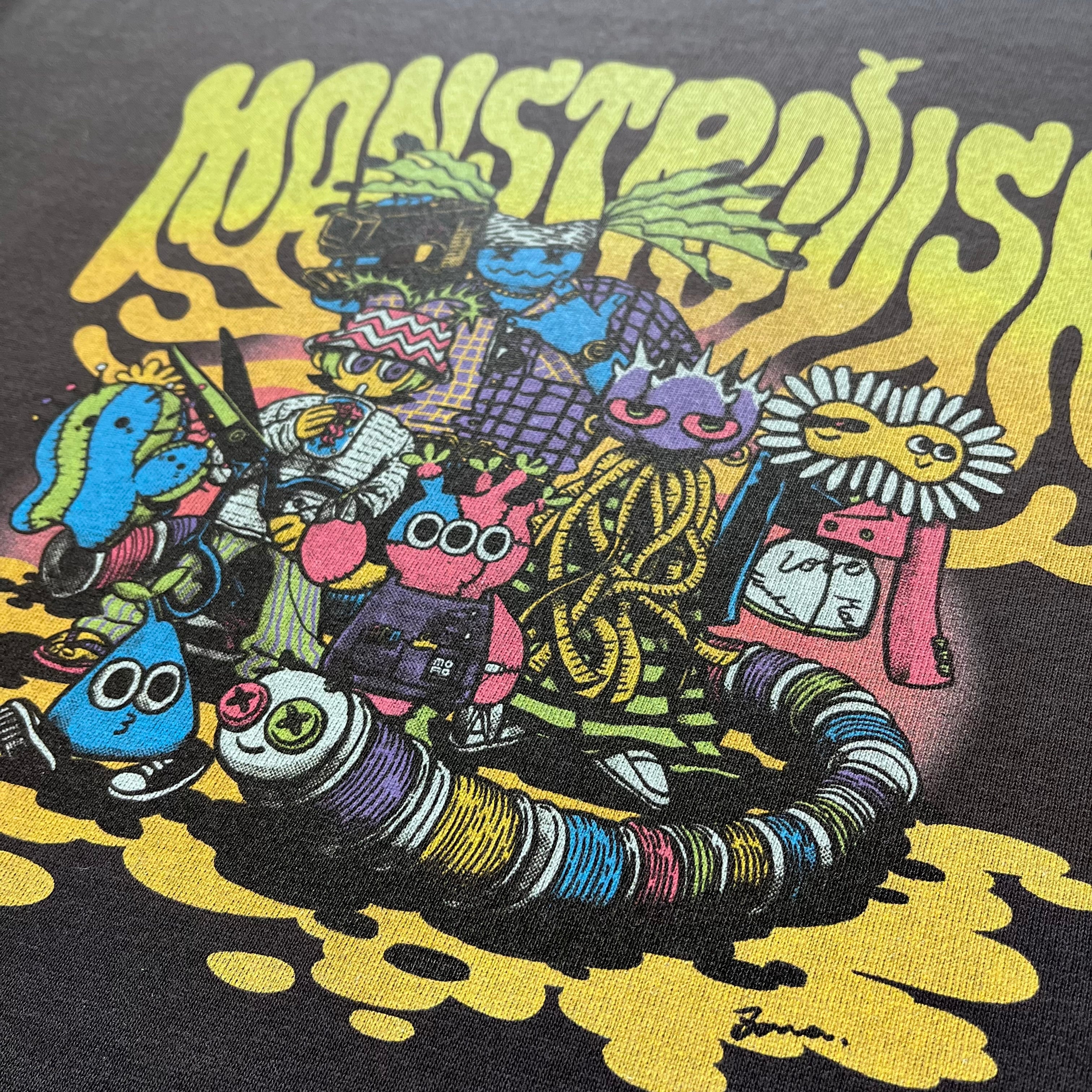 Art TAG T-shirts feat.KANA SUZUKI【SUMI】 | MONSTROUSA