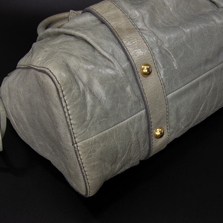 【超希少❗️】miumiu ハンドバッグ レザーハンドバッグ 2wayグレー a6c4b7272982a495bd6e362e15d721