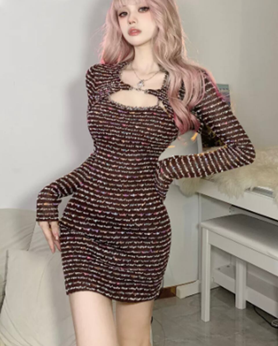 胸元開きセクシーワンピース Dress Collection