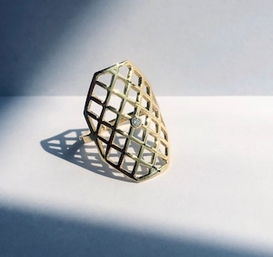 K18YG Octagon Mesh Ring with a Diamond