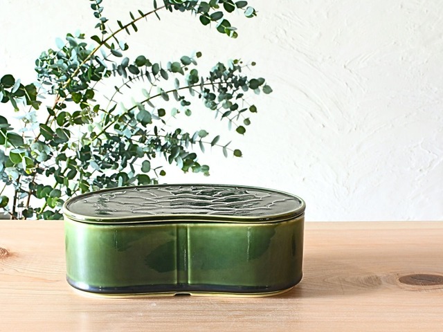 有田焼　福泉窯　織部釉　繭型蓋物　【大】