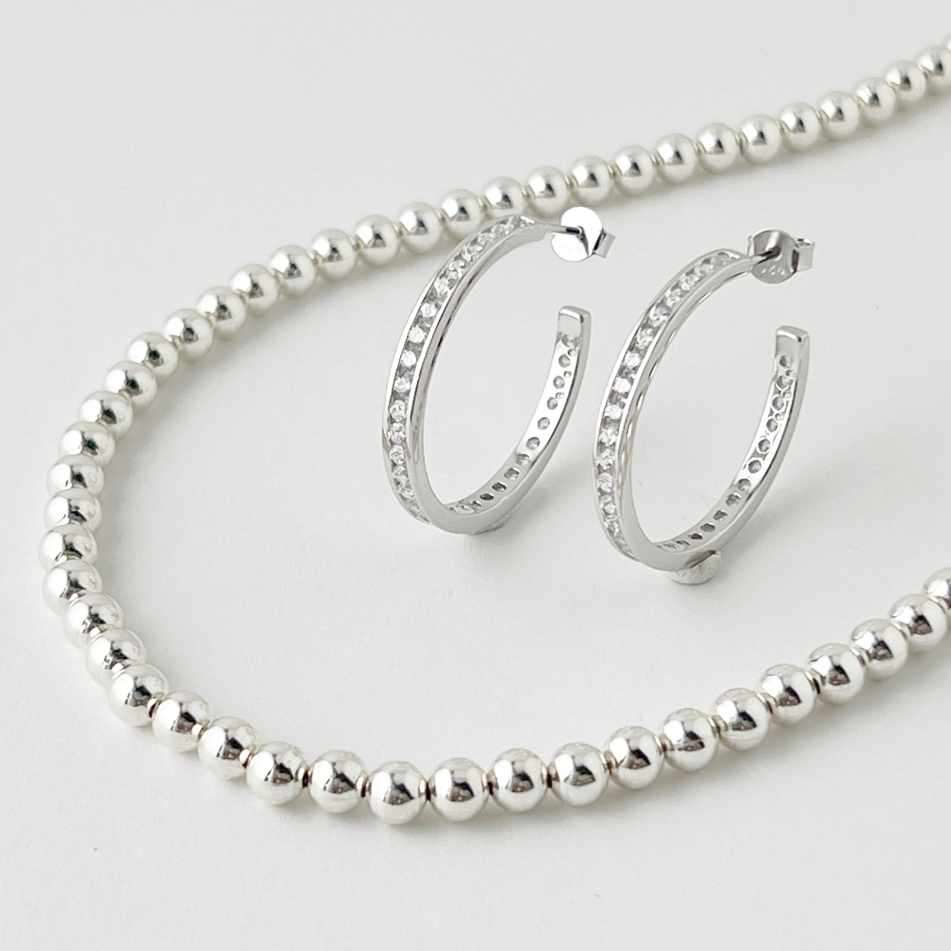 再入荷】ナバホパール ネックレス 丸玉 5mm 45cm シャイニー 再入荷】ナバホパール ネックレス 丸玉 5mm 45cm シャイニー