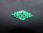 緑硝子のブローチ（ビンテージ ）vintage brooch  (green) 