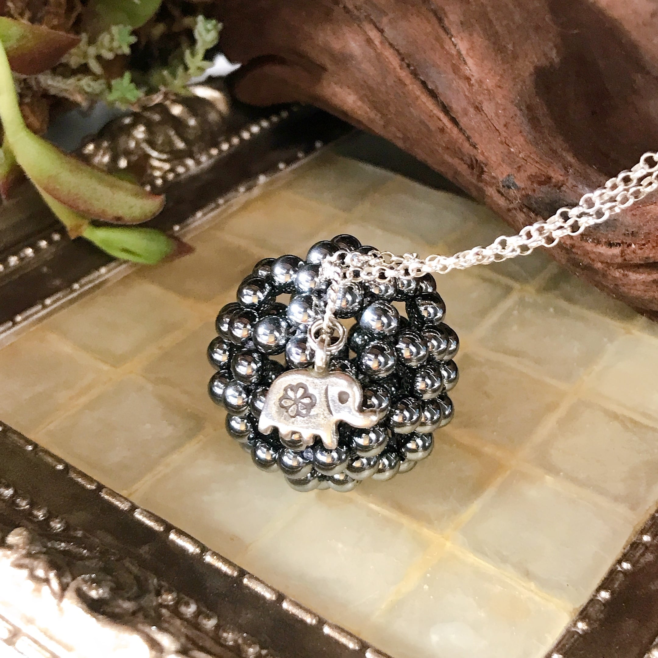 Golden Aura Quarts・Fullerene・ゴールデンオーラ水晶AAA6mm