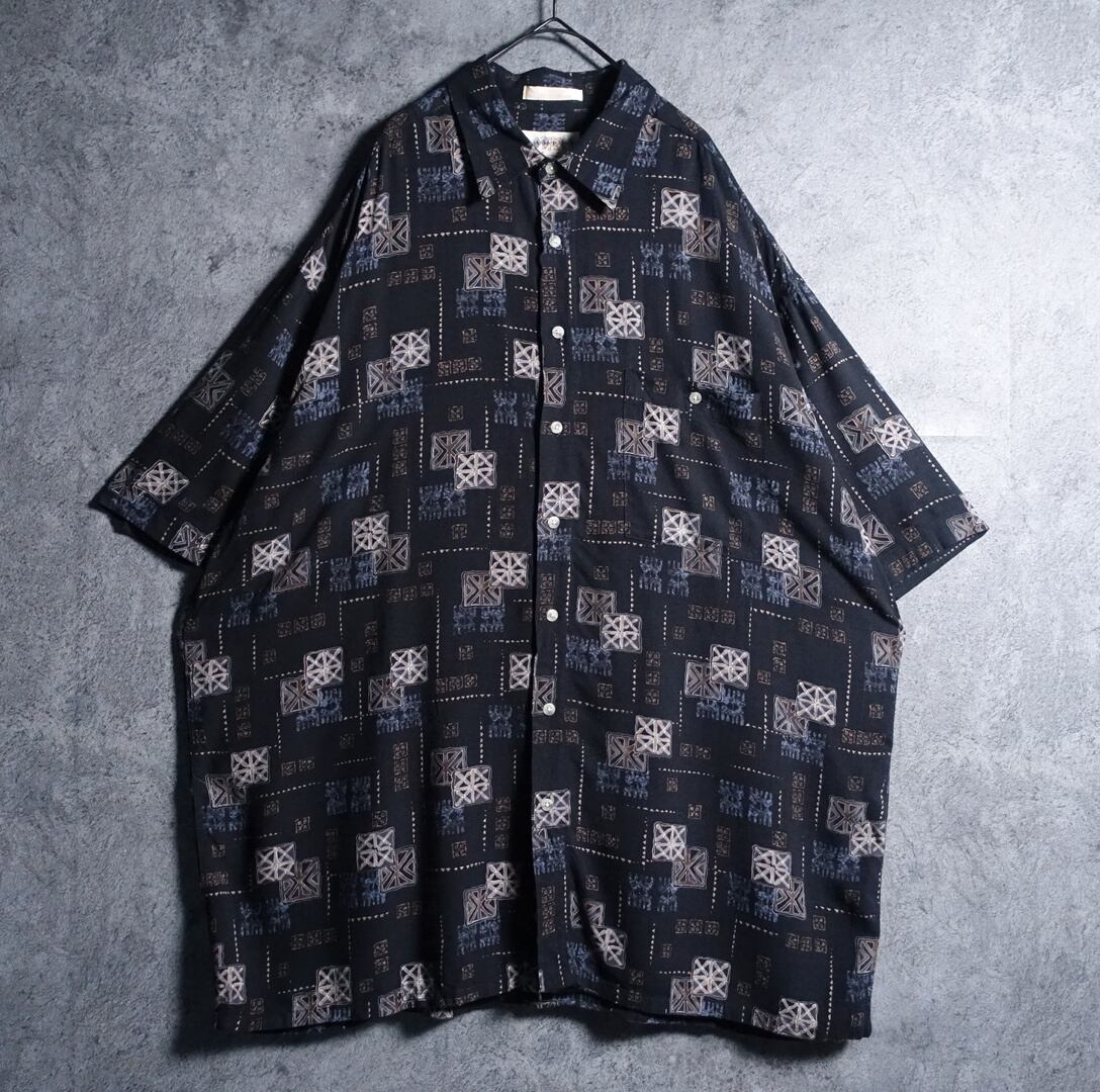 Black Abstract Pattern Design Shirt
