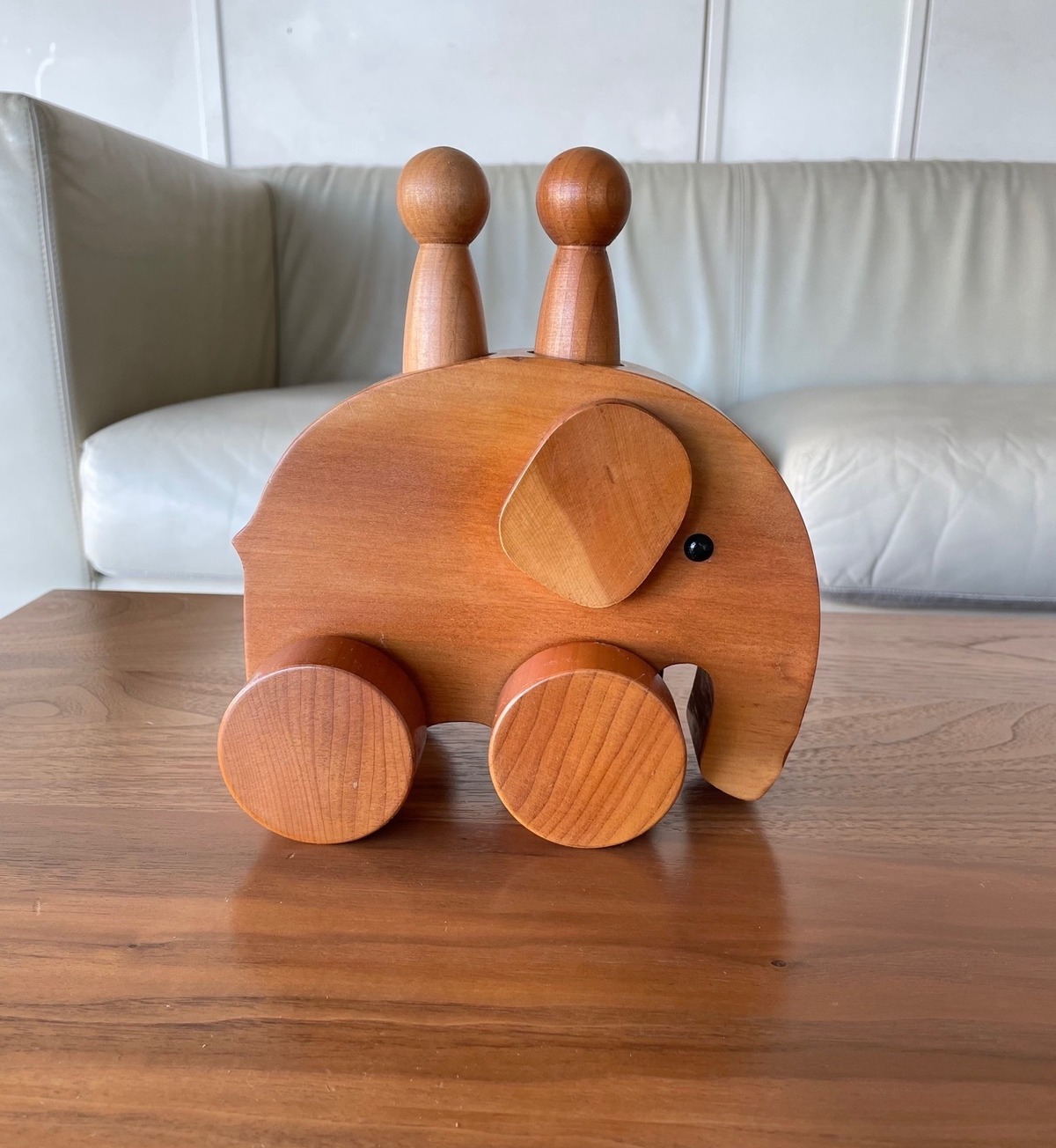 ゾウと子ども カツラ材（ヴィンテージ） 初期のもの 保管品整理SALE 