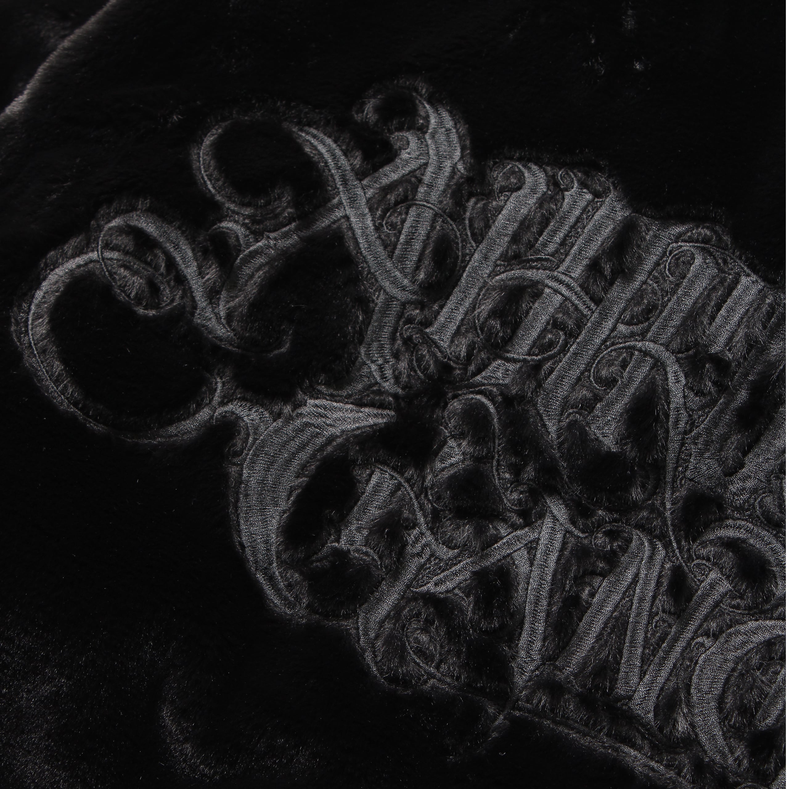 CLASSIC LOGO EMBROIDERY FAUX FUR JACKET | APHRODITEGANG HOLDINGS