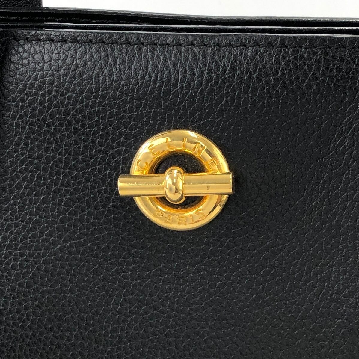 CELINE　トートバック　黒　マンテル　オールレザー　シボ革　肩掛け　ゴールド CELINE セリーヌ マンテル エンボスレザー トートバッグ ショルダー