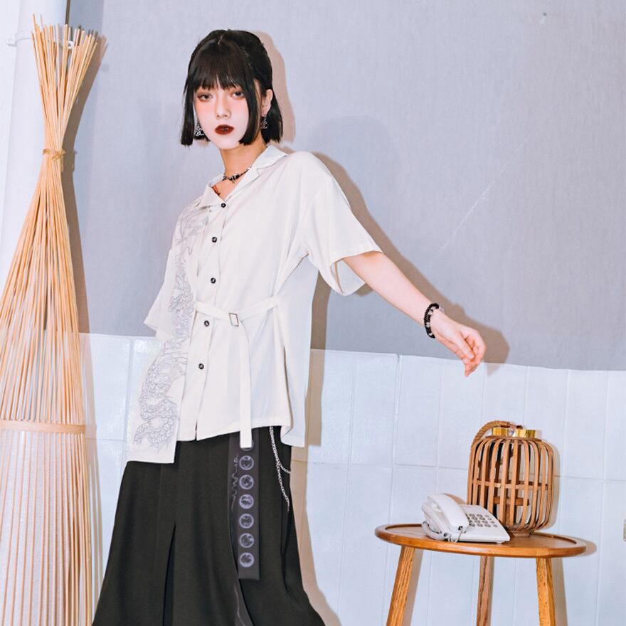 サブカル 服 地雷系 通販 チャイナ風服 チャイナ風服 古怪舎 シャツ 半袖トップス ブラウス アシンメトリー 個性派 龍 闇かわいい