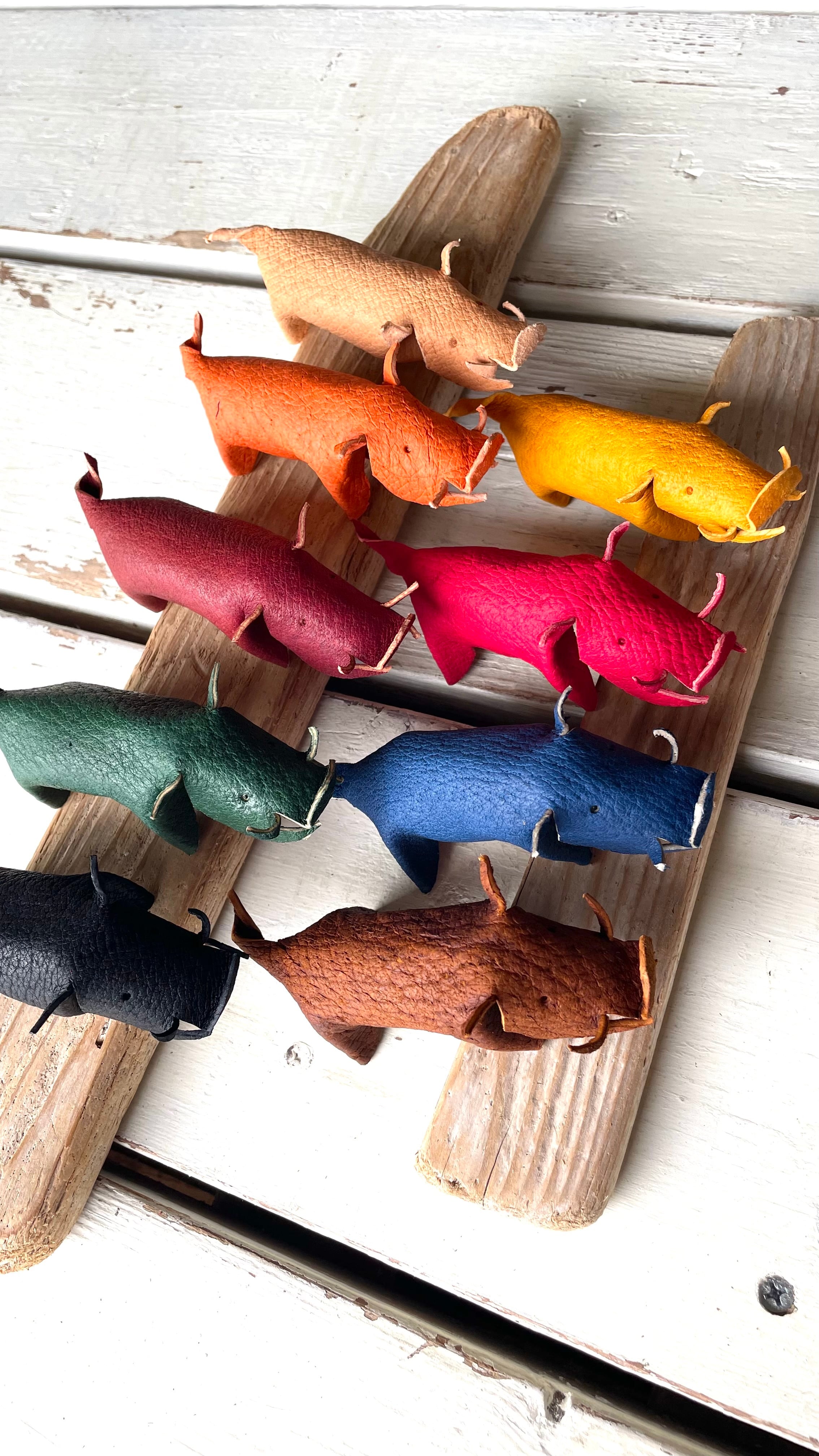 手作りキット】イノシシ革でミニイノシシを作ろう！（ジビエレザー