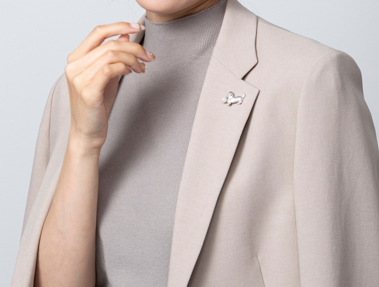 ブローチピン　サッカー