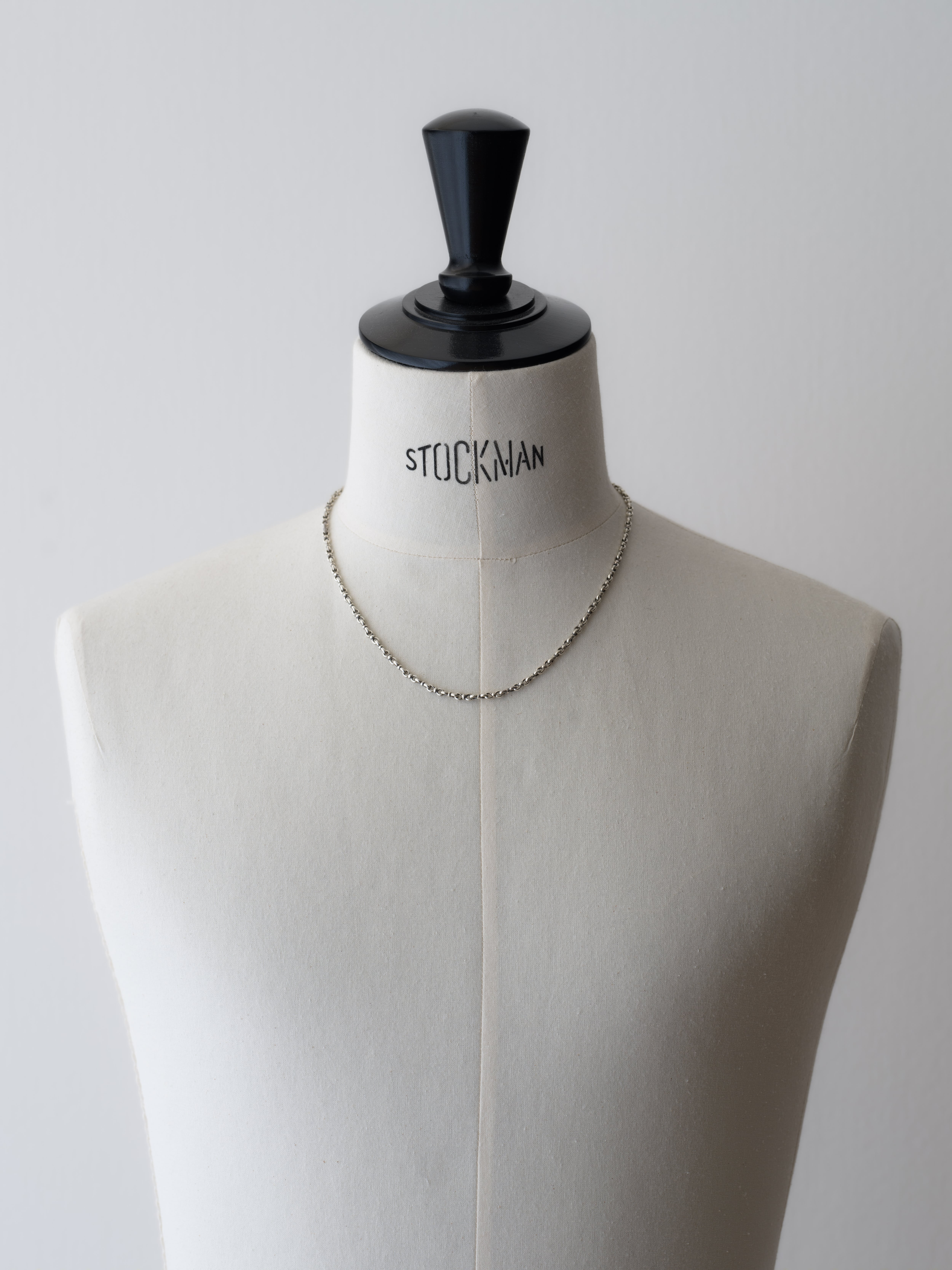 Light Double Loop Chain Necklace | Fabulous Sounds
