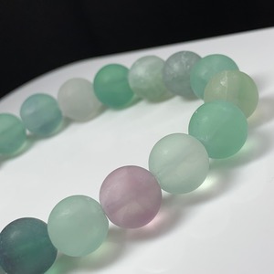 no5.フロストフローライトブレスレット