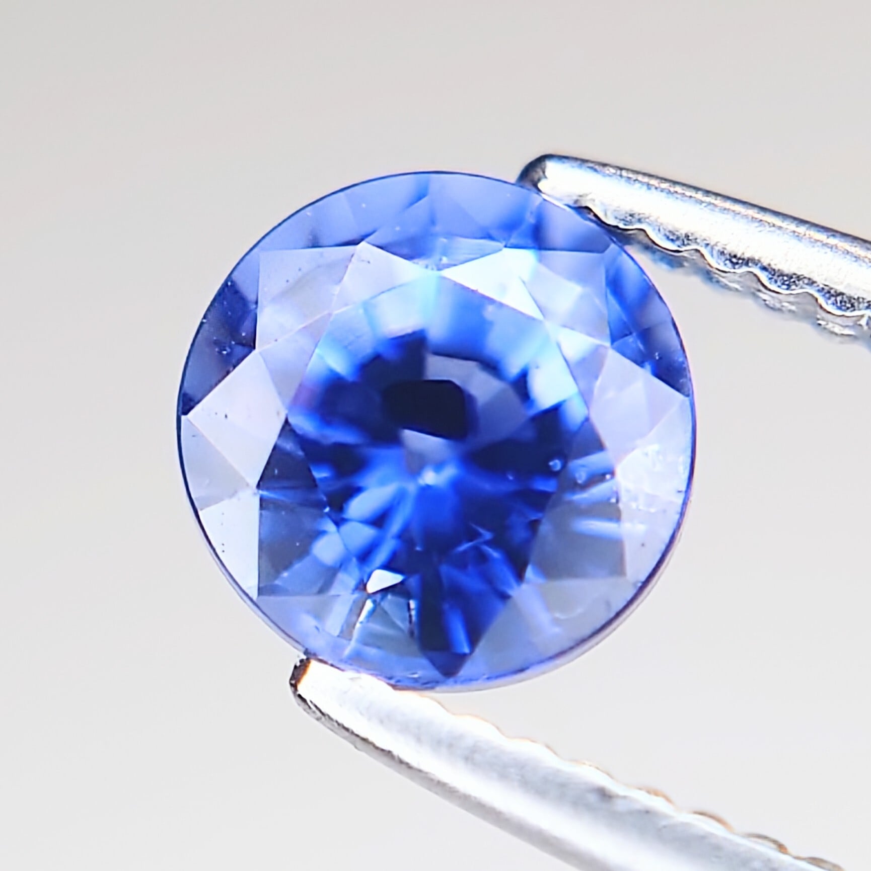 極希少 Cornflower Blue Sapphire 0.54ct No Heat AIGS ルース