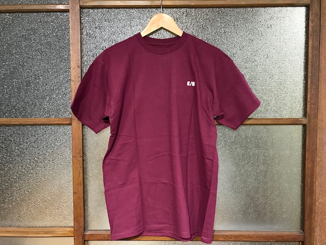 KICKS/HI "BACKBONE" TEE (BURGUNDY/WHITE)