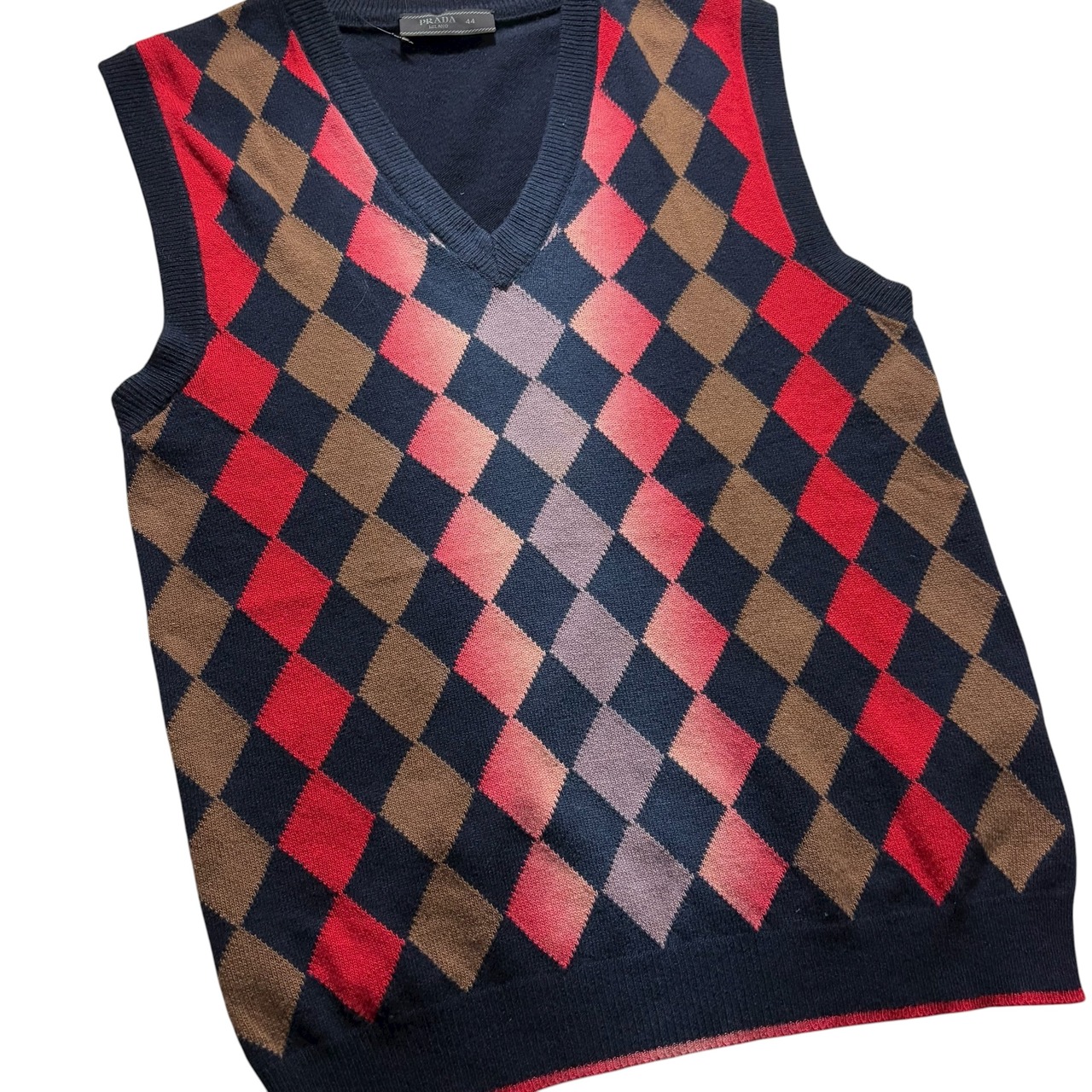 2012’s PRADA cashmere blend gradation knit vest