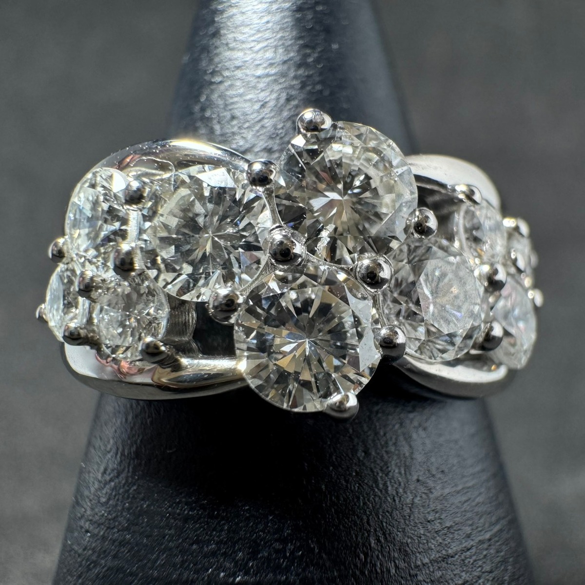 Pt900 2.025ct ダイヤモンド クラスター リング | カオキ | 日本最大級 