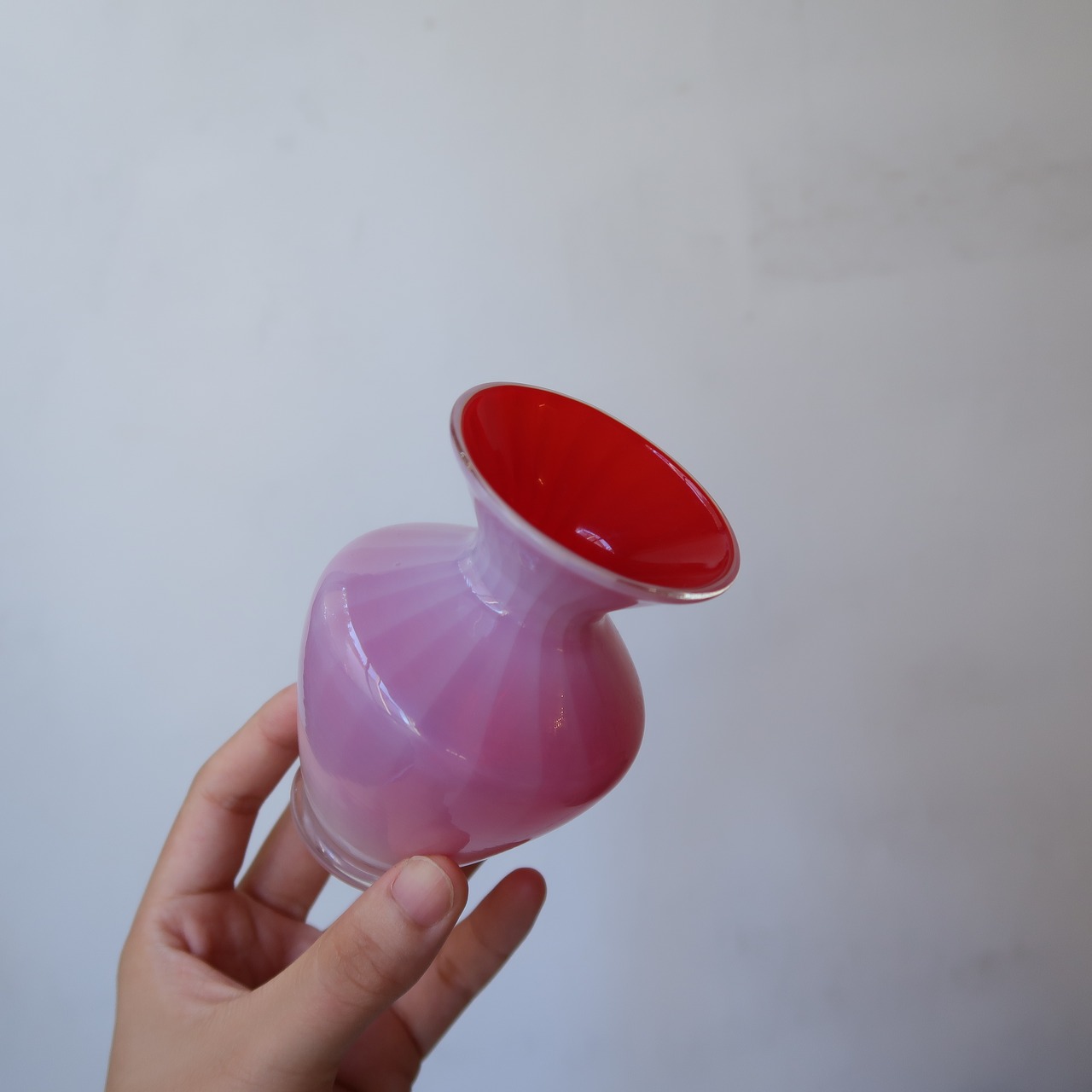 いちごと練乳の花瓶