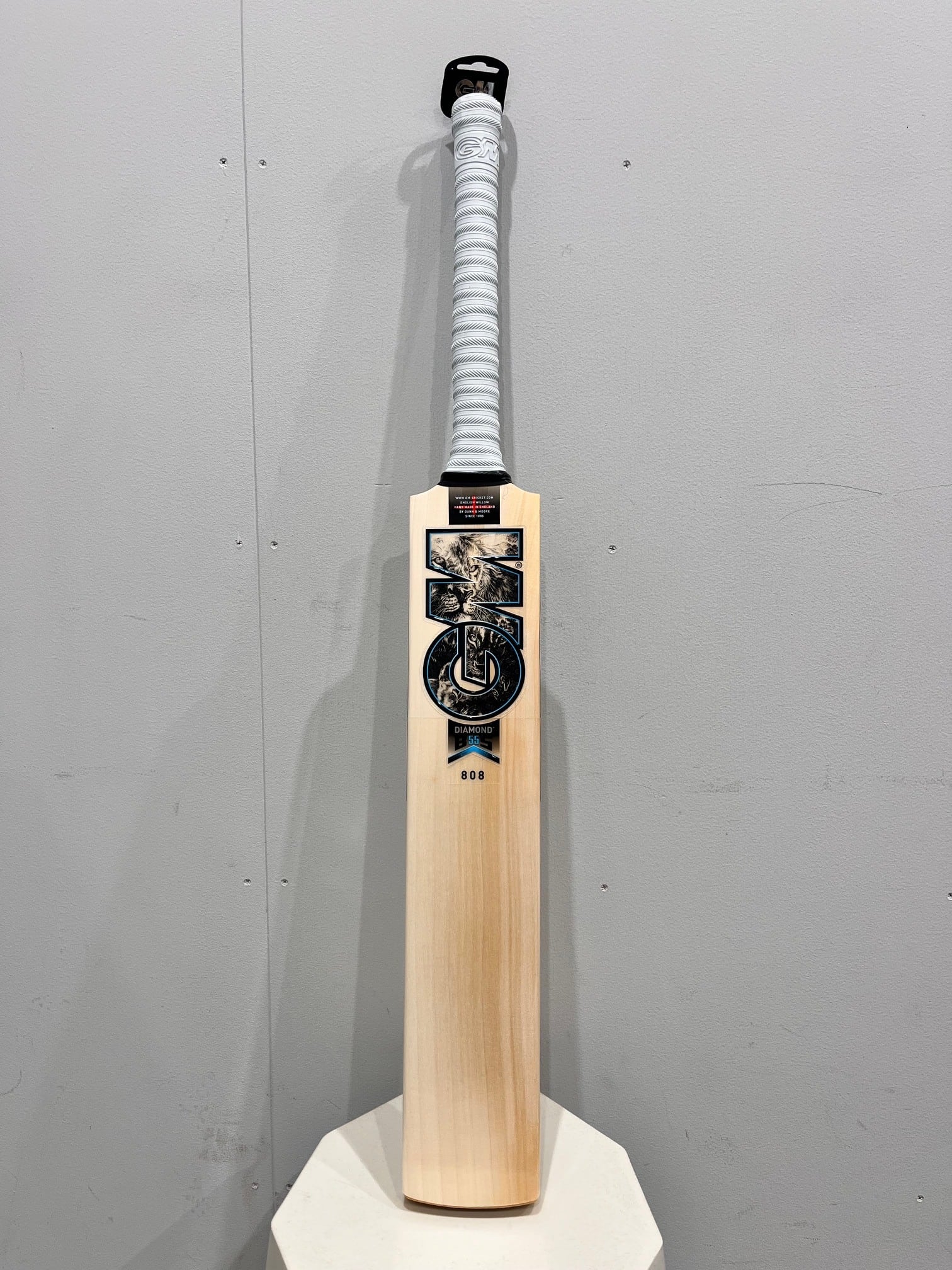 GM English Willow Bat Diamond 808 - Harrow