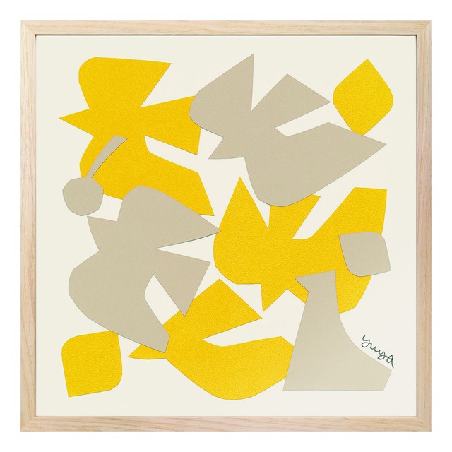 [額縁付き] YUYA「光の中を飛ぶ」切り絵作家 アートポスター 天然木フレーム 北欧 ナチュラル 鳥 黄色 425×425mm AFYY01