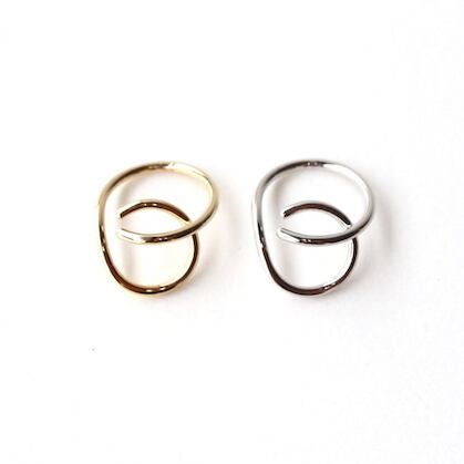 プレゼンスメタルイヤーカフ