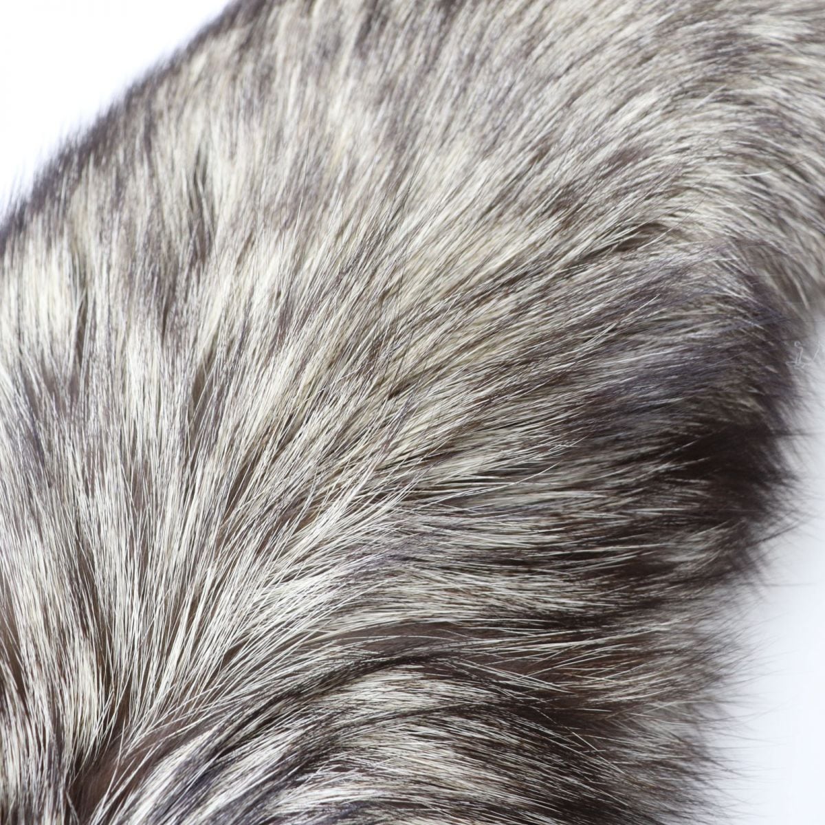 極美品☆SAGA FOX サガフォックス 本毛皮ショール/ストール/ティ 極美品☆SAGA FOX サガフォックス 本毛皮ショール/ストール/ティ