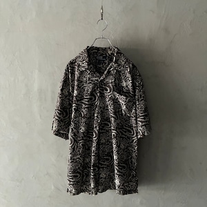 -Polo by Ralph Lauren- “CLAYTON” exotic design open collar shirt